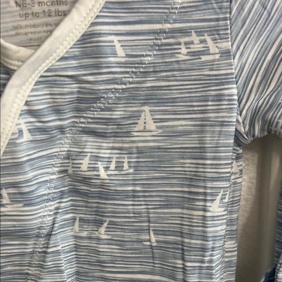 Magnetic Me Magnetic Open Bottom Gown - Size NB-3 Months - Picture 5 of 5